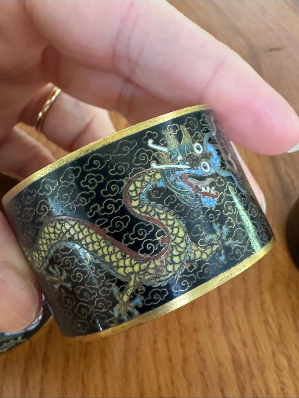 4 Vintage Cloisonné Napkin Rings Brass Enamel Floral Dragon Asian Design